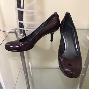 Stuart Weitzman Simple Leather Minimalist Pumps Heels Shoes Round Toe Burgundy 7